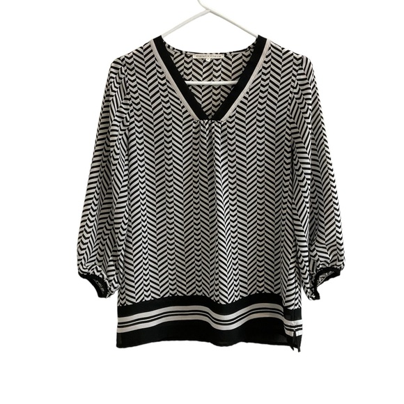 Violet + Claire Blouse Womens Size S White/Black Striped 3/4 Sleeve - Picture 1 of 6
